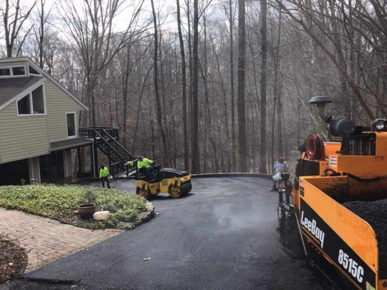 Asphalt Paving Contractor